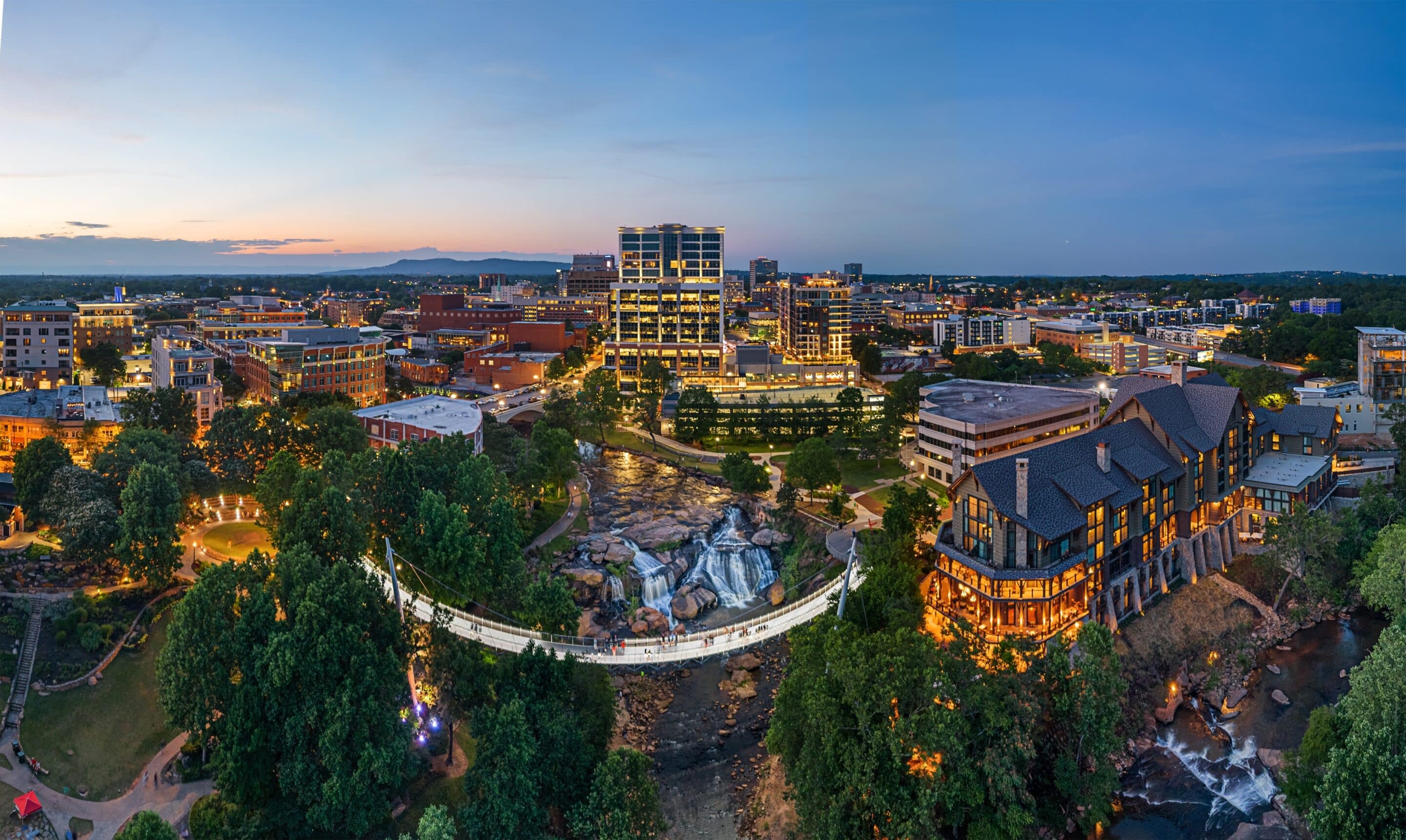 Greenville,,South,Carolina,At,Falls,Park,On,Reedy,Creek,At