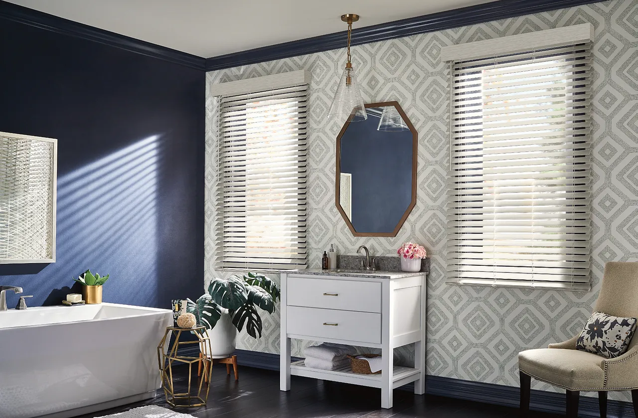Faux-Wood-Blinds-RS17-V1-1024x670-1 (2) Faux Wood Bathroom